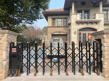 徐州別墅客戶安裝電動伸縮門